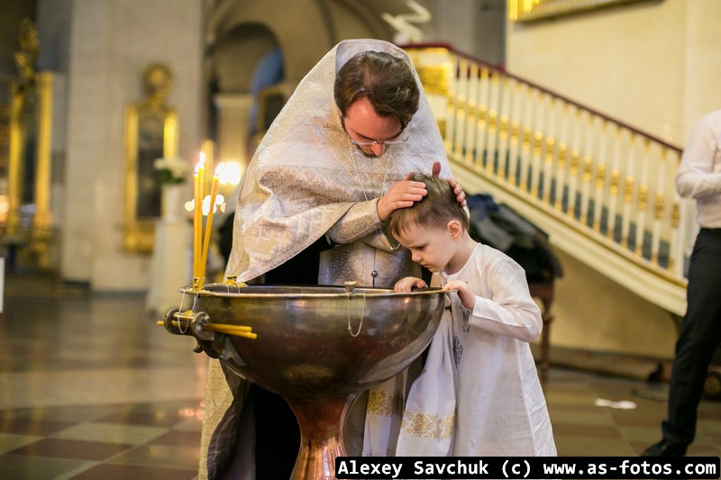 таинство крещения